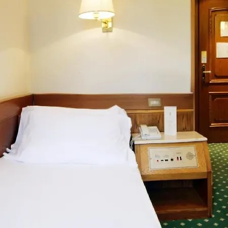 Hotell Santa Chiara
