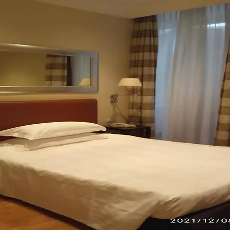 Hotel Santa Chiara Roma