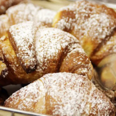 アルベルゴ サンタ キアーラ 3* ローマ